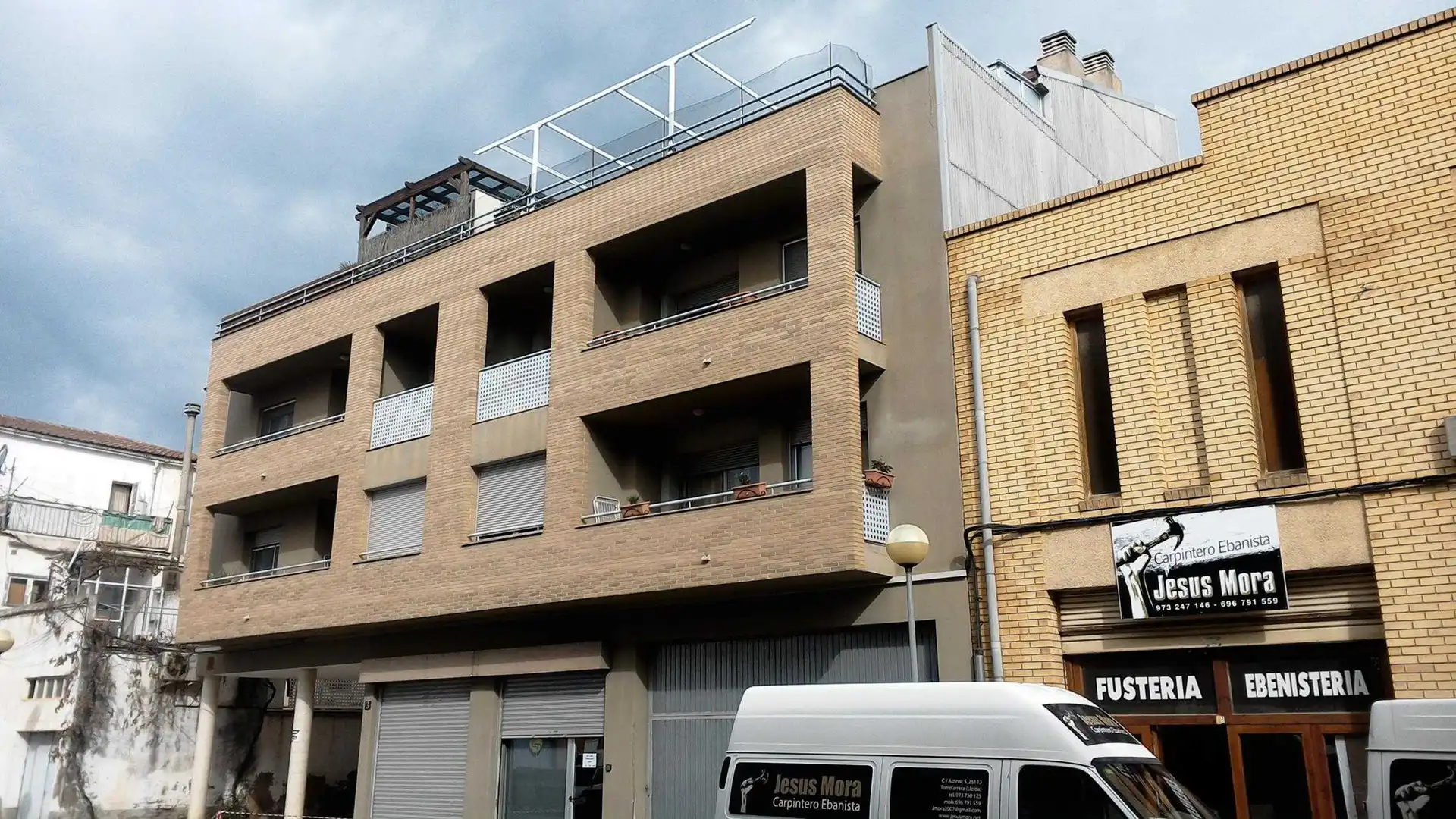 Vista exterior de Trastero en venta en Torrefarrera