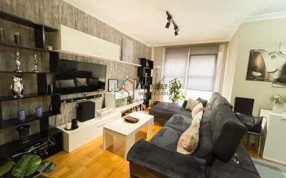 Living room of Flat for sale in Bermeo  with Heating, Storage room and Furnished