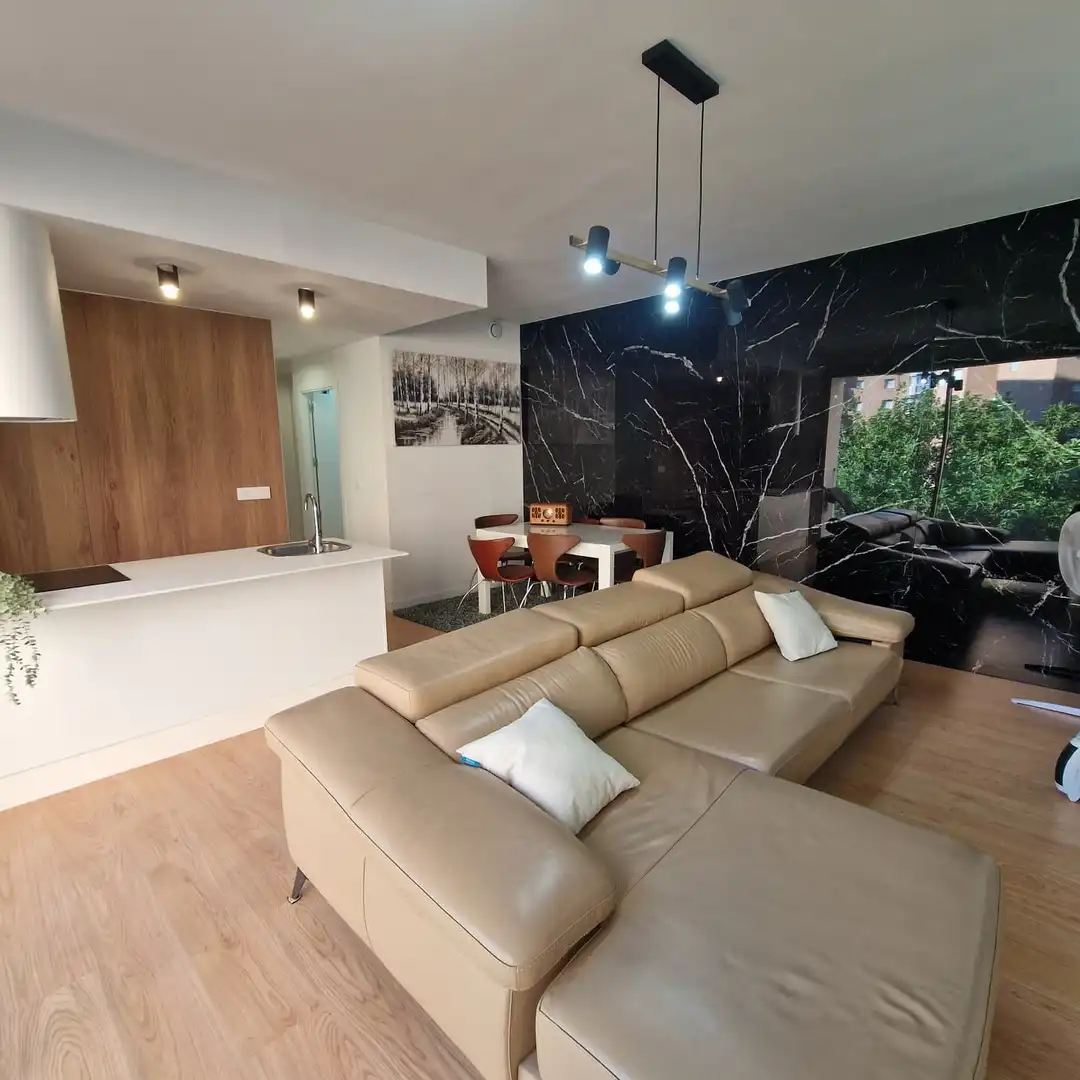 Living room of Flat for sale in Málaga  with Air Conditioner, Storage room and Furnished