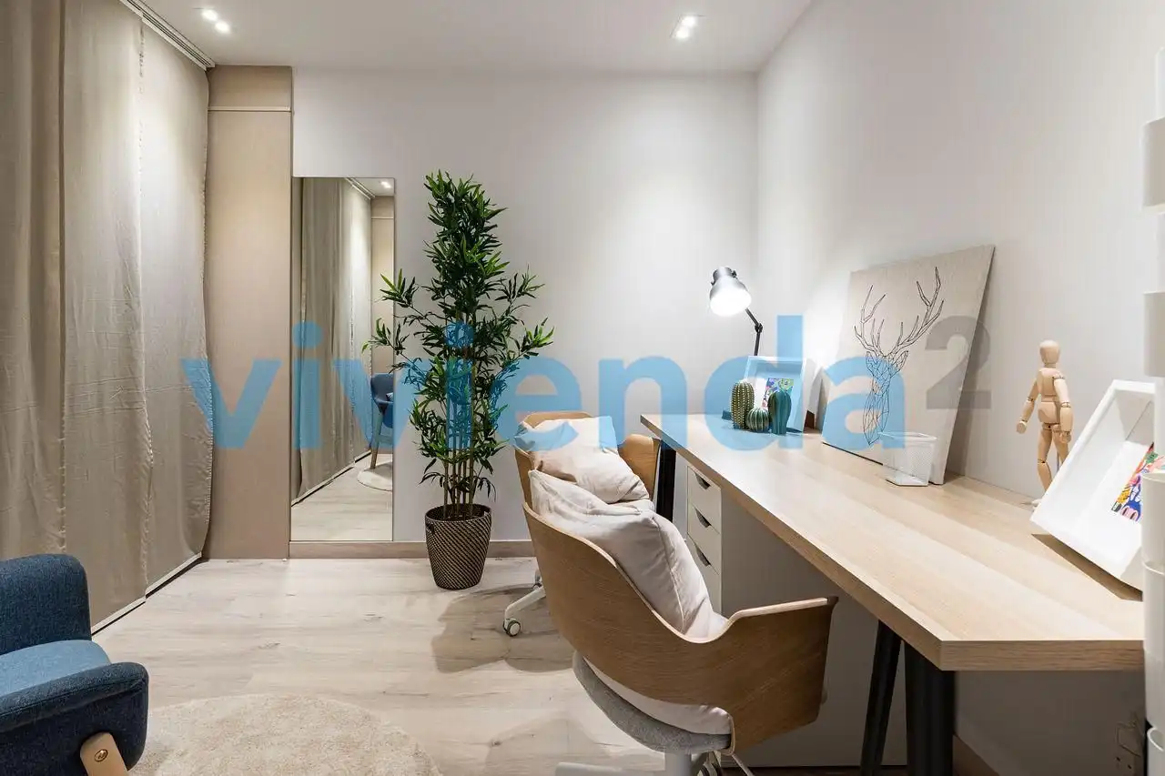 Wohnung zum Verkauf in Madrid mit Klimaanlage, Heizung und Möbliert