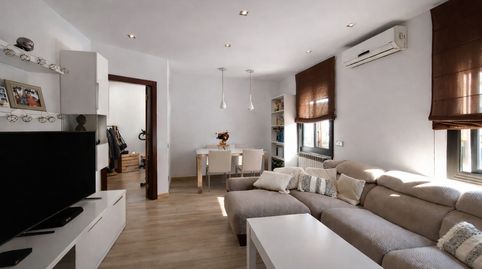 Foto 2 de Piso en venta en El Pedró, Cornellà de Llobregat