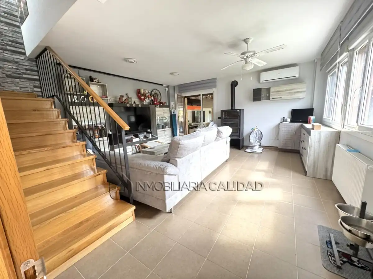 Casa o chalet en venta en Cogollos con Calefacción y Trastero