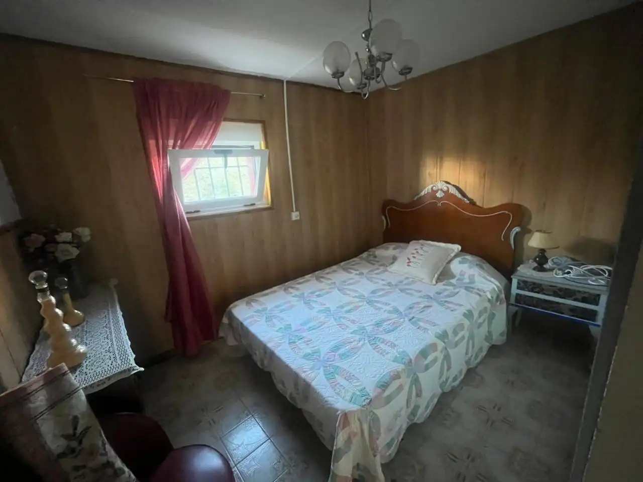 Dormitori de Casa o xalet en venda en Boñar amb Calefacció i Moblat