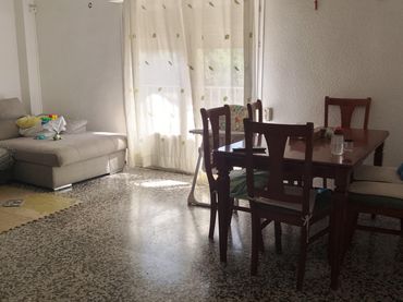 Wohnung mit Balkon zum Verkauf in Elche ciudad