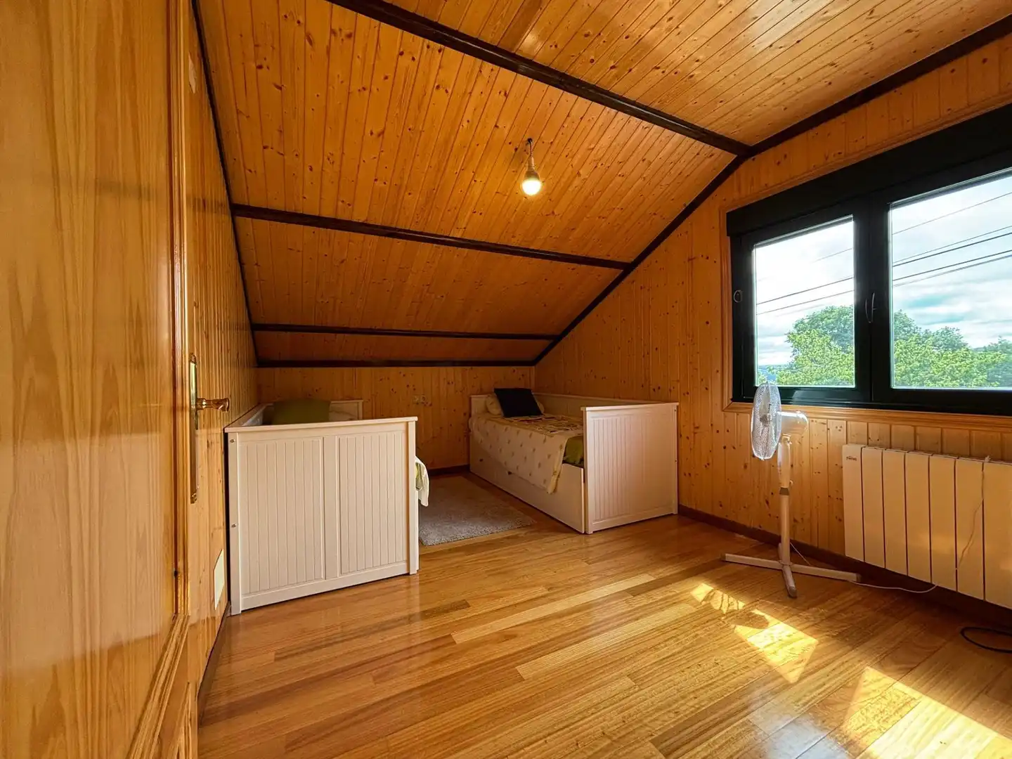 Bedroom of Houses for sale in Parada de Sil  with Heating, Private garden and Swimming Pool