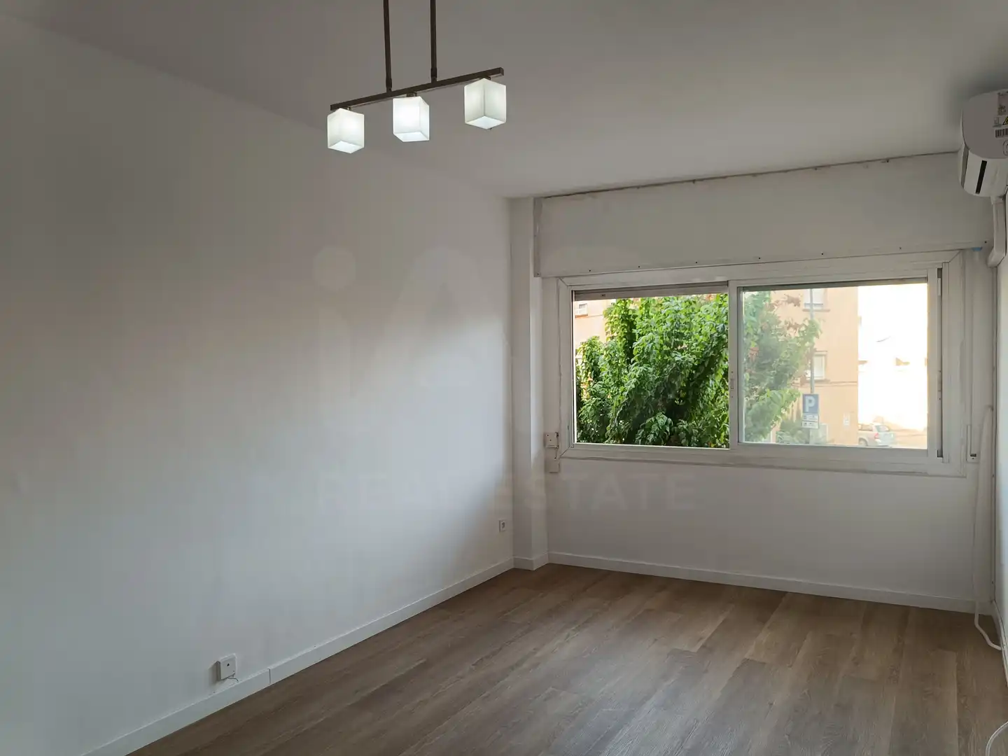 Flat with lift for sale in Sant Andreu