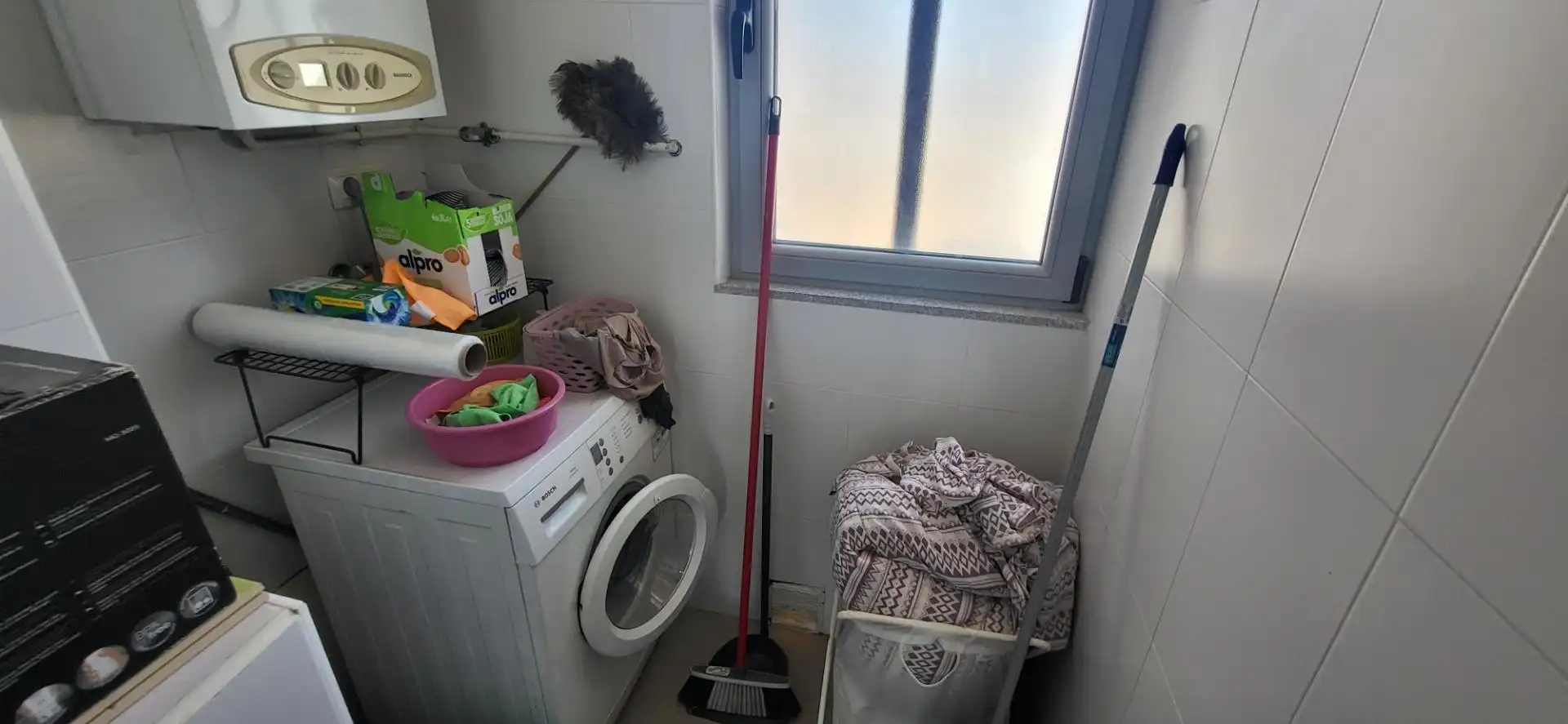 Attic for rent in Feria