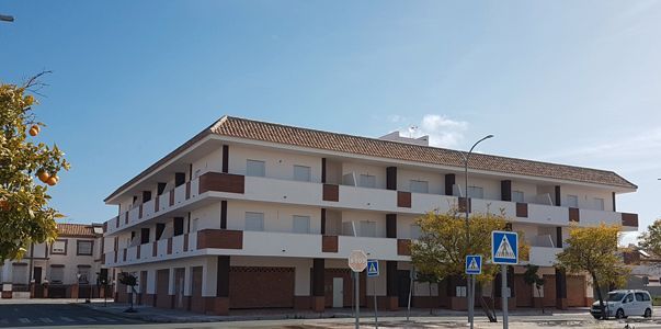 Vista exterior de Local de alquiler en Alcalá del Río