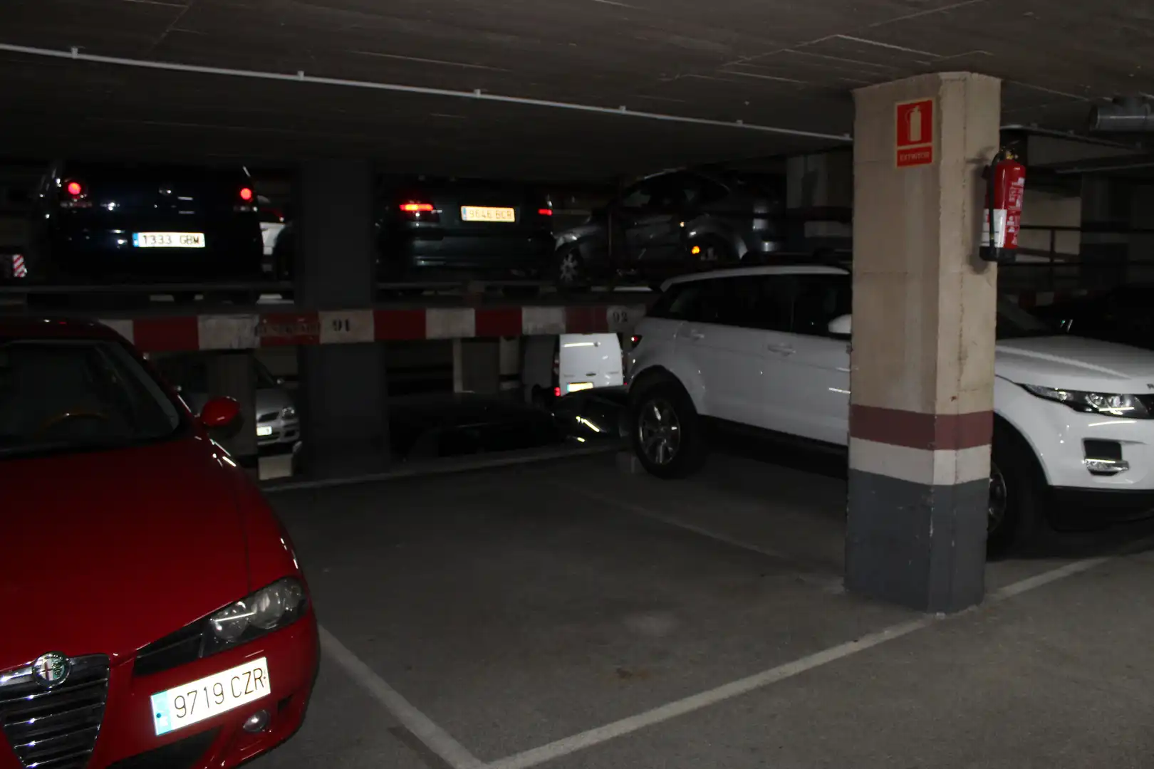 Garatge de lloguer a Travessera de les Corts, 257, Barri de les Corts