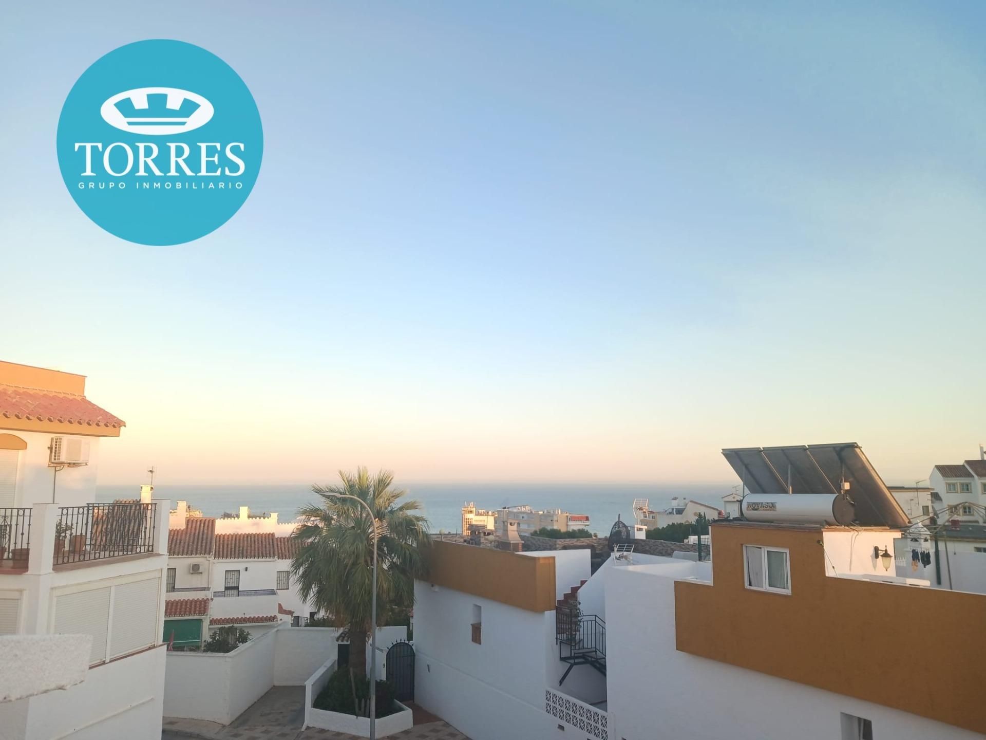 Exterior view of Single-family semi-detached to rent in Torremolinos  with Terrace, Storage room and Balcony