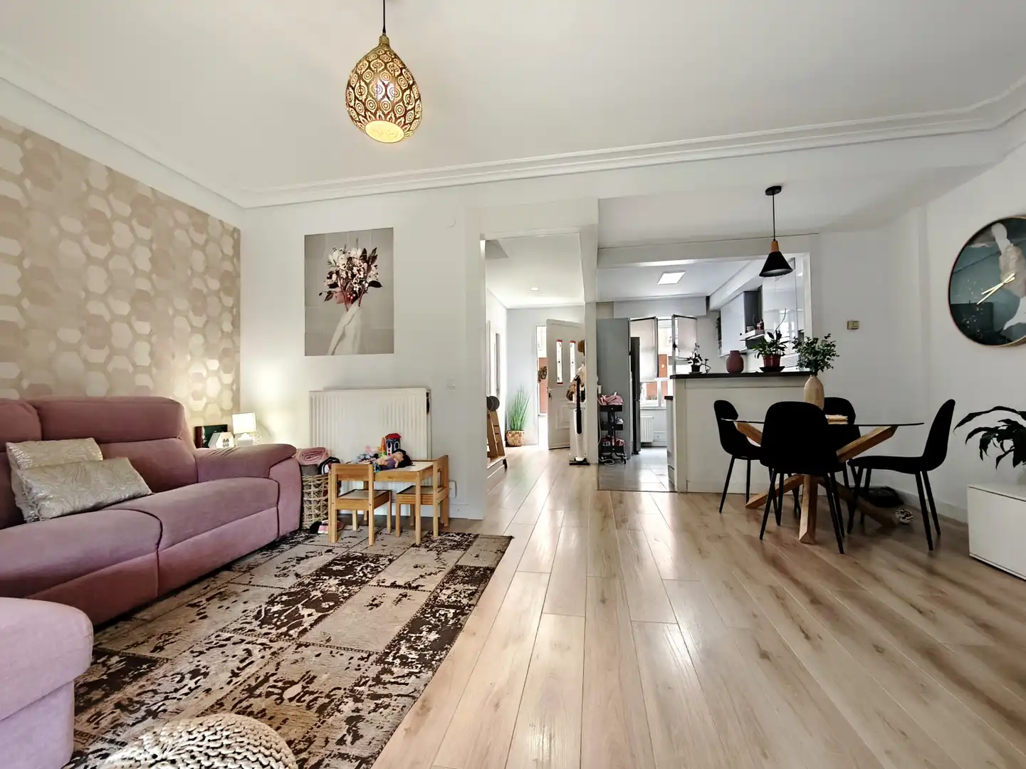 Sala d'estar de Casa o xalet en venda en Lardero amb Aire condicionat, Calefacció i Jardí privat