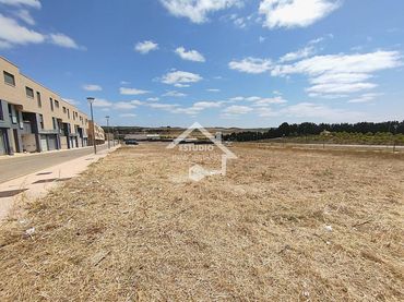 Terreny residencial en venda a Calle Víctor Garín Moreno