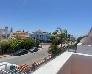 Exterior view of Single-family semi-detached to rent in Marbella  with Air Conditioner, Terrace and Furnished