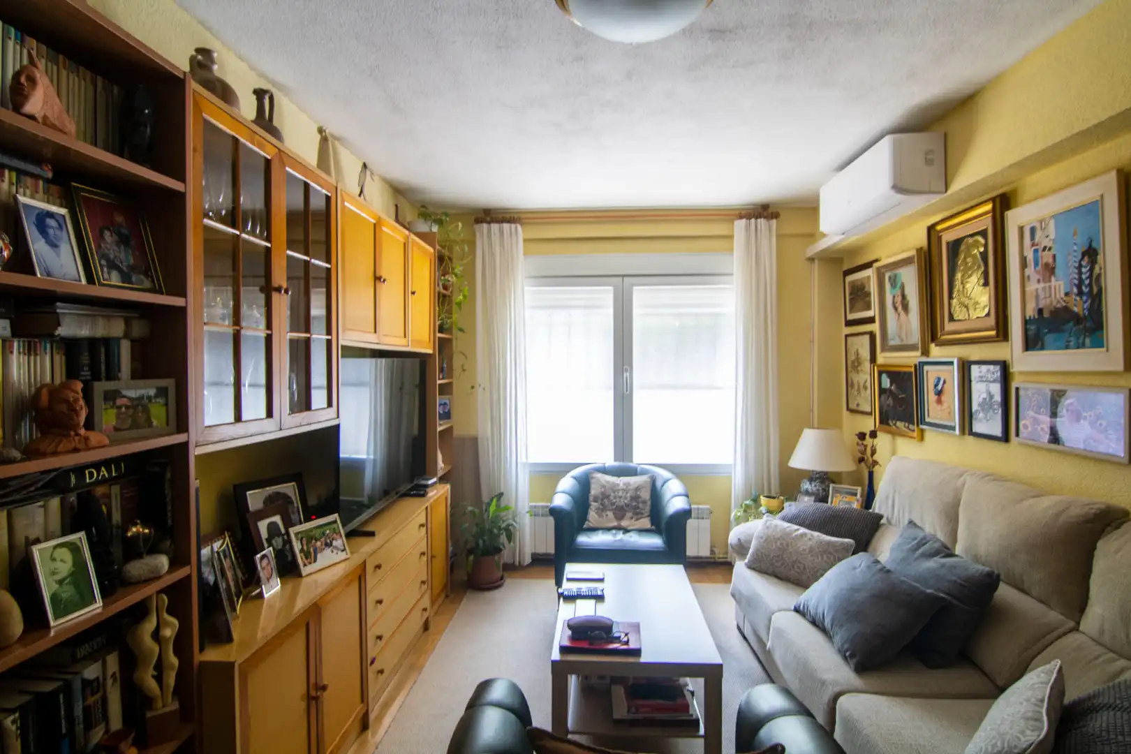 Sala de estar de Piso en venta en Madrid con Aire acondicionado y Amueblado