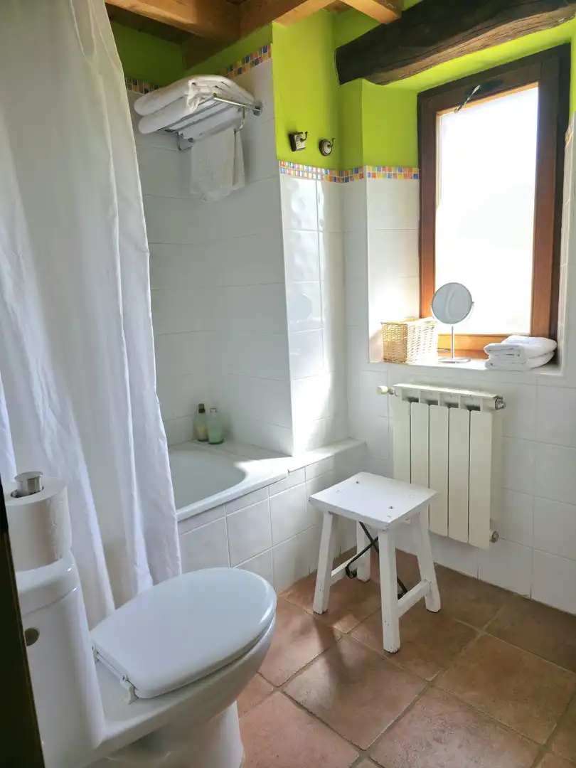 Casa o xalet en venda a San Martín y Perapertú - CALLE MAYOR, San Cebrián de Mudá