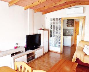 Sala d'estar de Casa o xalet en venda en San Pedro del Pinatar amb Aire condicionat, Terrassa i Piscina