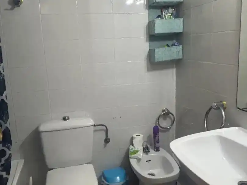Baño de Piso en venta en Figueres con Balcón