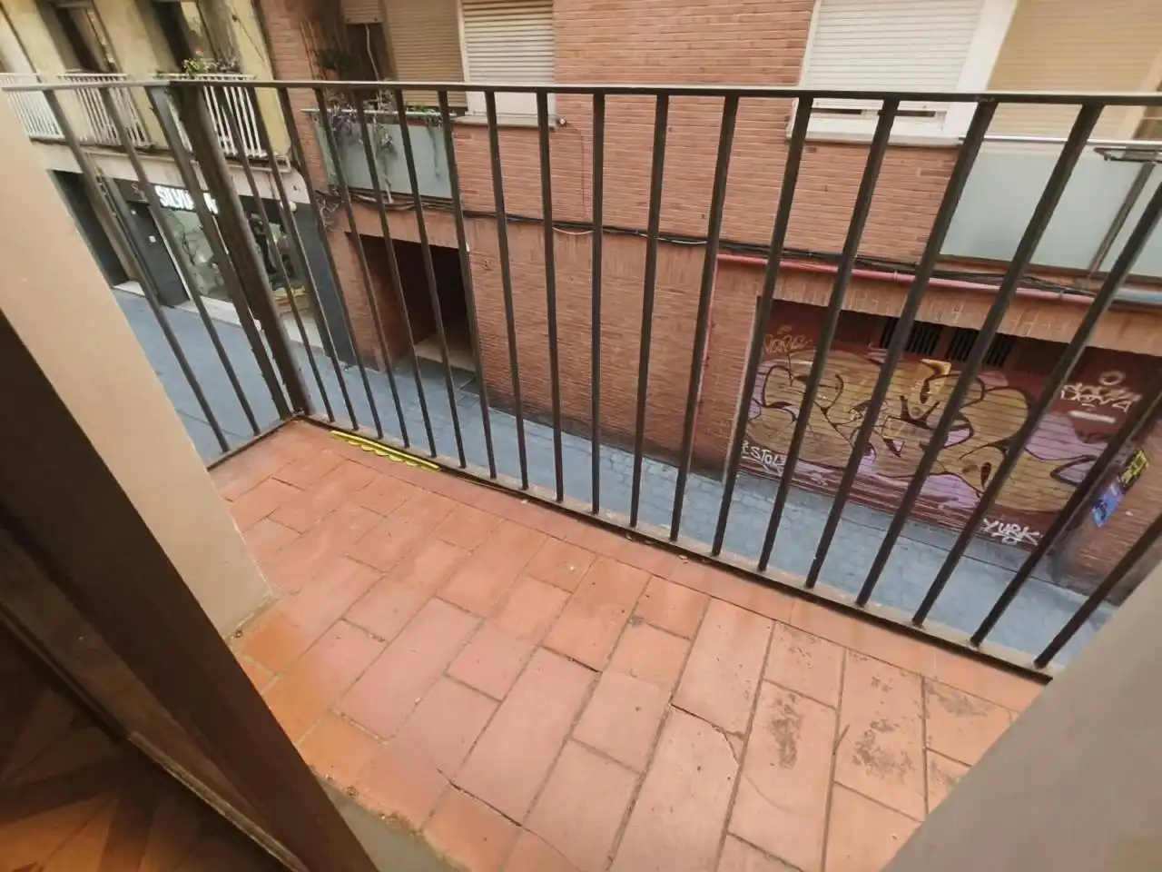 Flat with terrace for sale in Calle Cabestany, imagen 42
