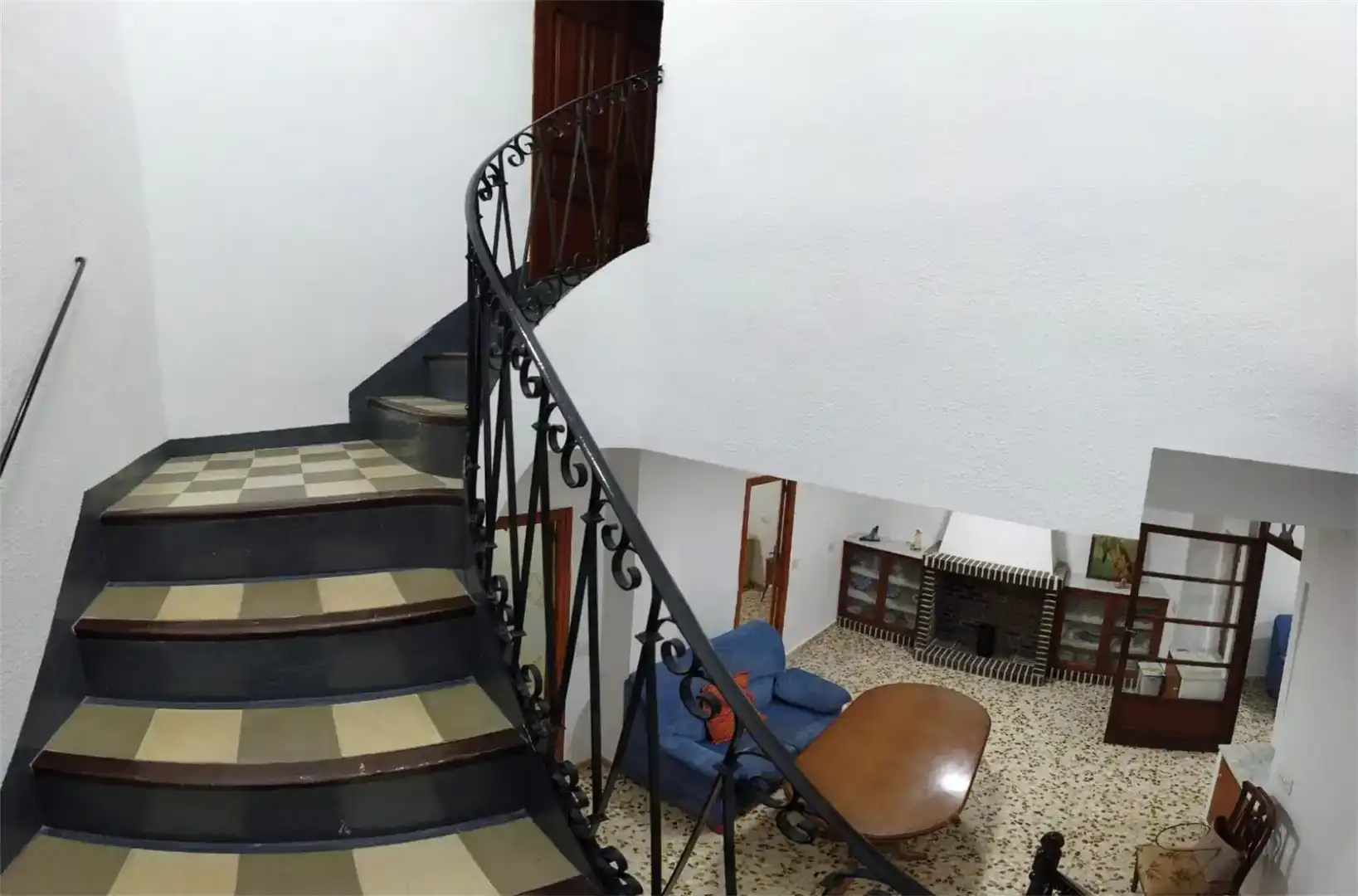 Erdgeschoss zum Verkauf in Abarán mit Balkon