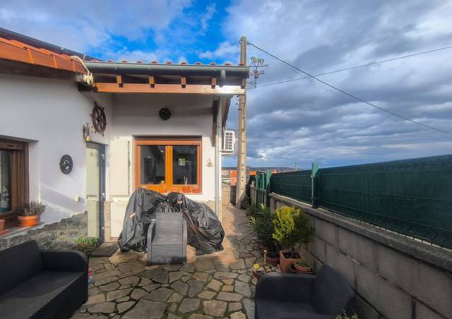Casa-chalet en Venta en Barrio la Esprilla en Igollo