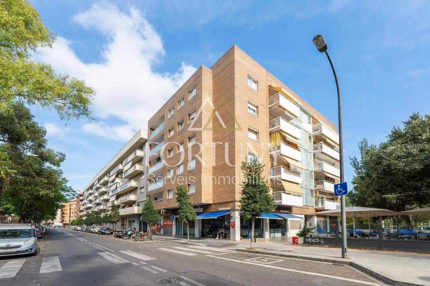 Flat with terrace for sale in de l'Alcalde Joan Bertran 40