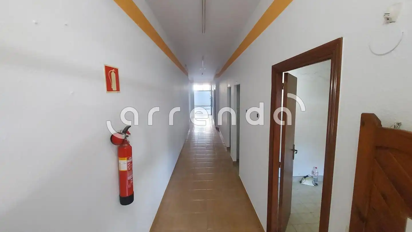 Local commercial à louer à De Cantabria, imagen 5