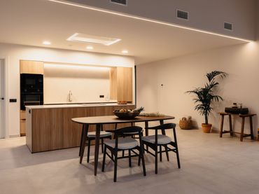 Casa de obra nueva con jardín en venta en Segona Avinguda