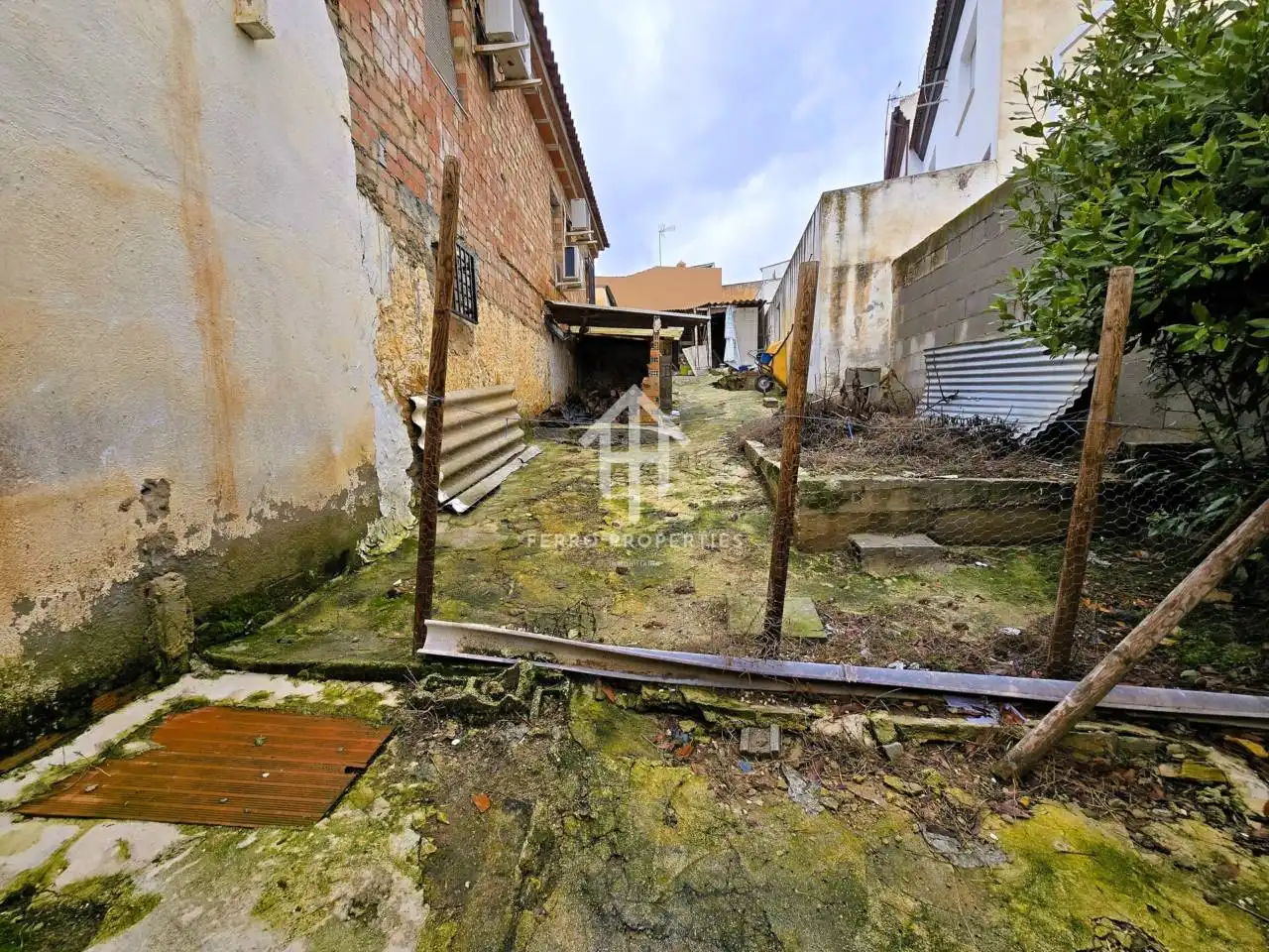 Casa o xalet en venda a Calle Granada, Loja