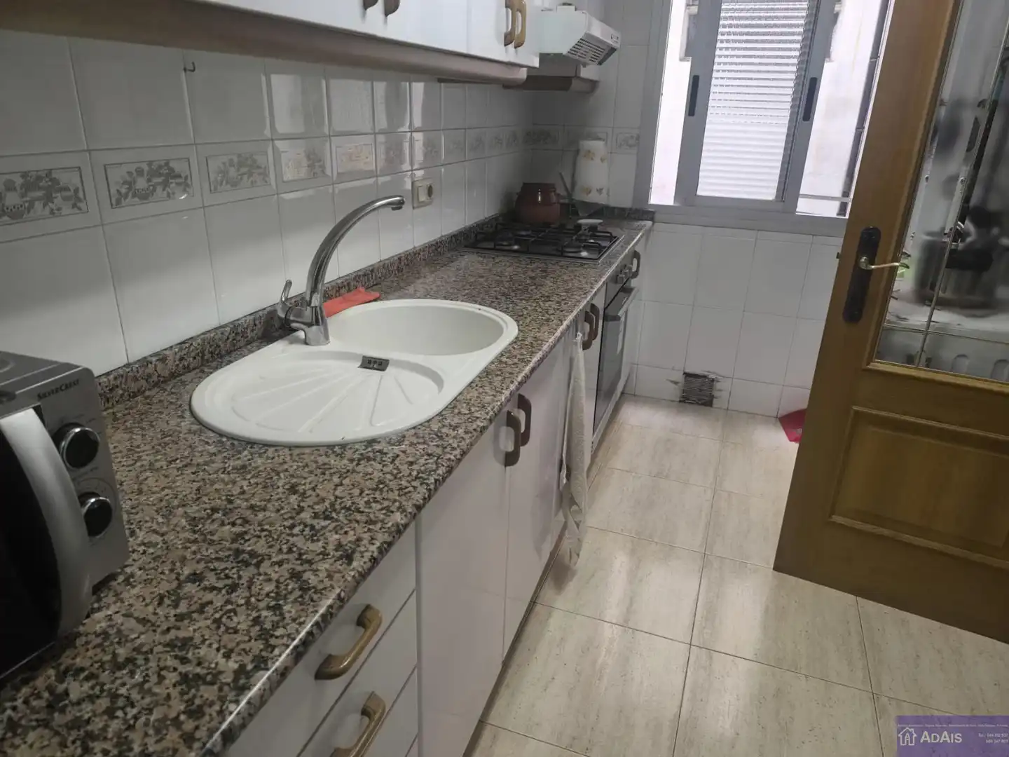 Cuina de Pis en venda en Gandia amb Aire condicionat, Calefacció i Moblat