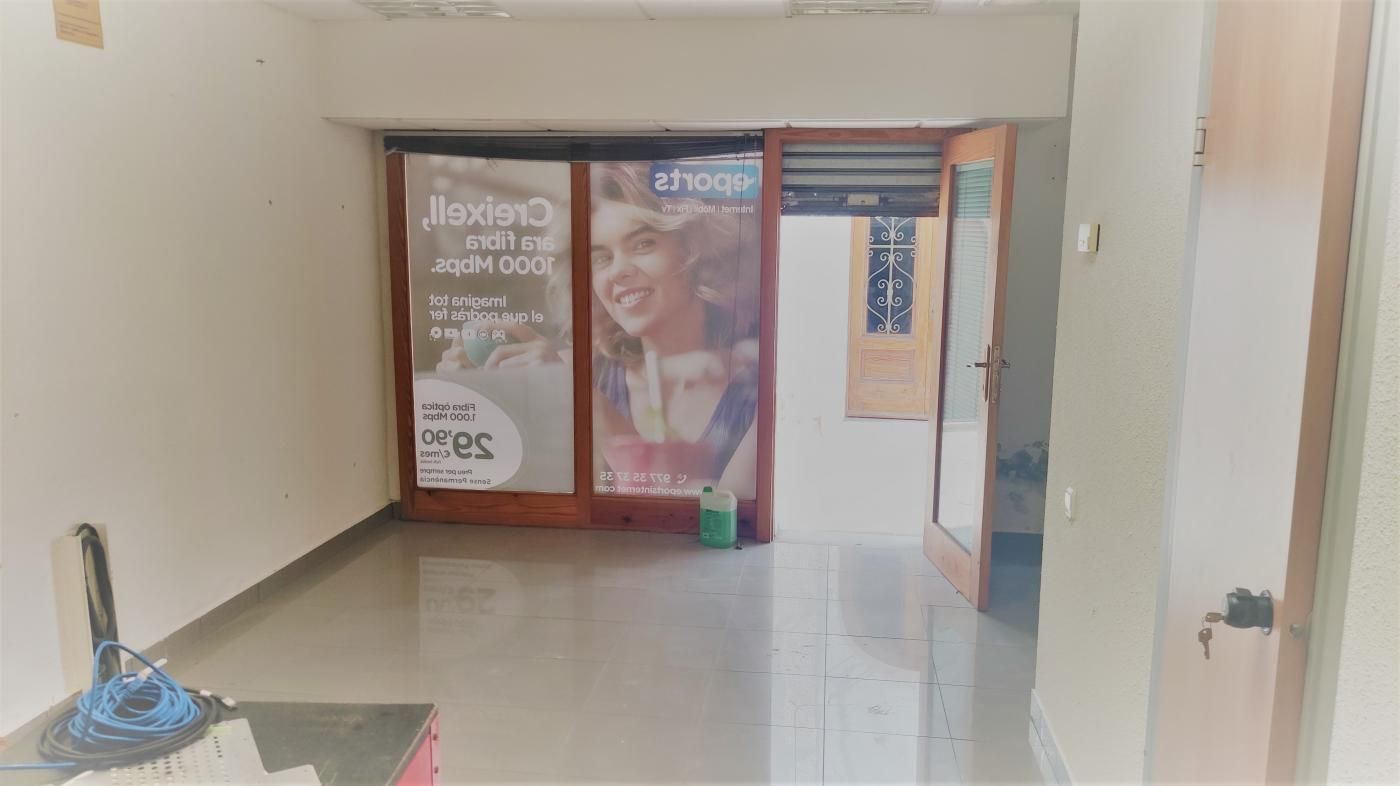 Premises to rent in Creixell
