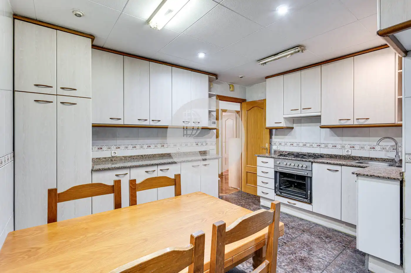 Cocina de Piso en venta en Barcelona con Aire acondicionado, Calefacción y Terraza