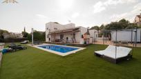 Garden of House or chalet for sale in Valdemorillo  with Air Conditioner, Heating and Private garden