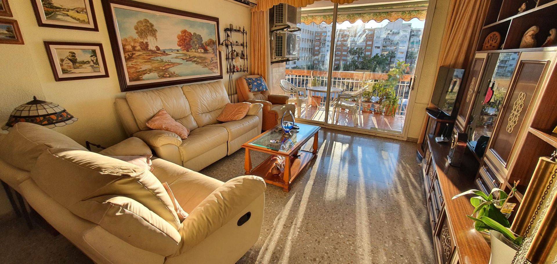 Sala d'estar de Pis en venda en  Valencia Capital amb Aire condicionat, Calefacció i Terrassa