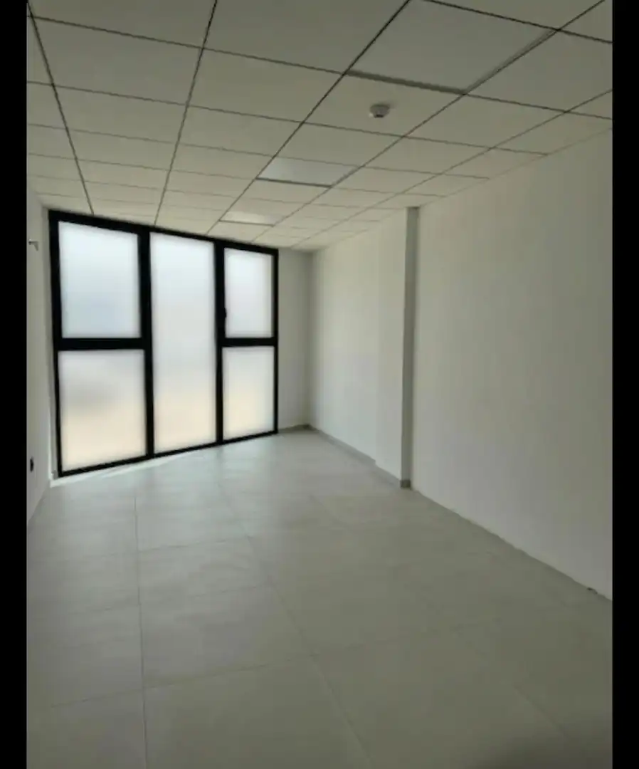 Nave industrial en venta en Paterna