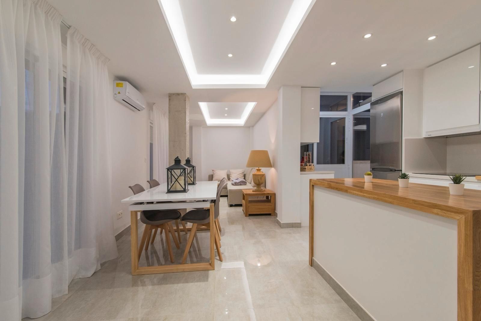 Living room of Attic for sale in  Granada Capital  with Air Conditioner, Heating and Terrace