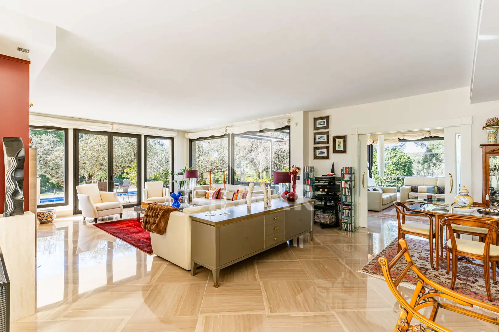 Sala de estar de Casa o chalet en venta en Las Rozas de Madrid con Aire acondicionado, Calefacción y Jardín privado