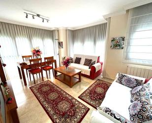 Living room of Flat for sale in Noja  with Terrace and Balcony