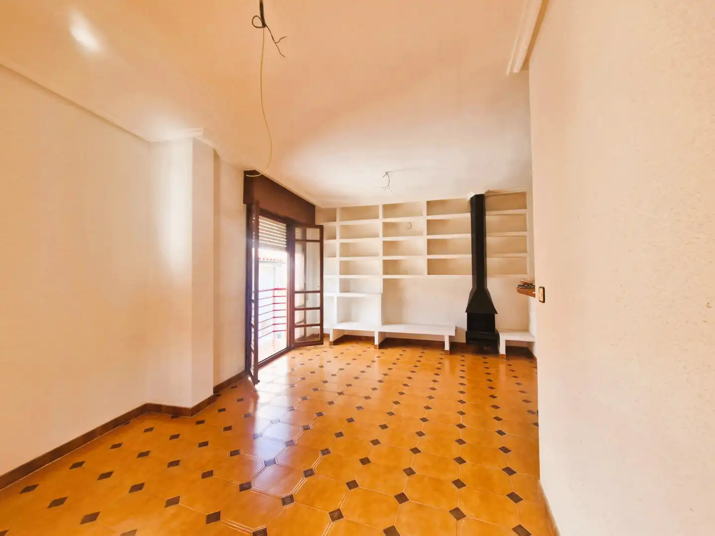Wohnzimmer von Gebäude zum Verkauf in Corera