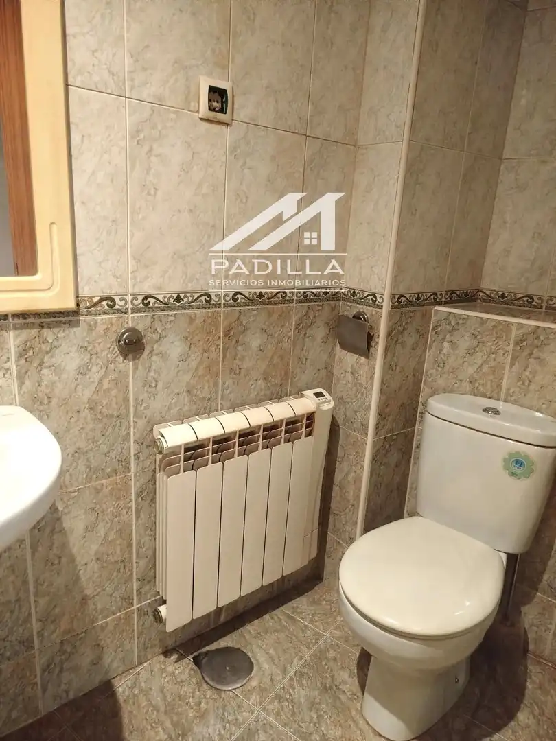 Bathroom of Flat for sale in Méntrida  with Heating