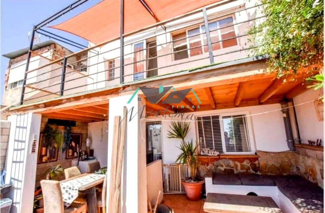 Exterior view of House or chalet for sale in Águilas  with Air Conditioner, Terrace and Furnished