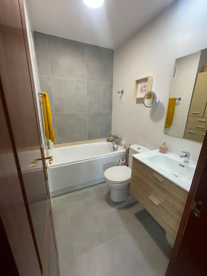 Bathroom of Flat for sale in Las Palmas de Gran Canaria  with Furnished