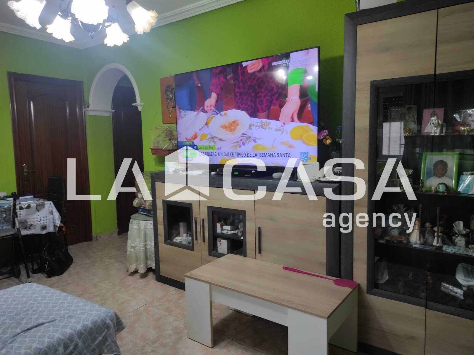 Planta baja for sale in Algeciras  with Balcony