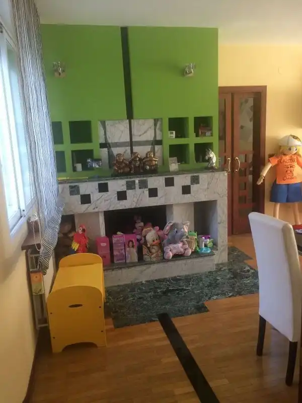 Sala d'estar de Pis en venda en Ponferrada amb Calefacció