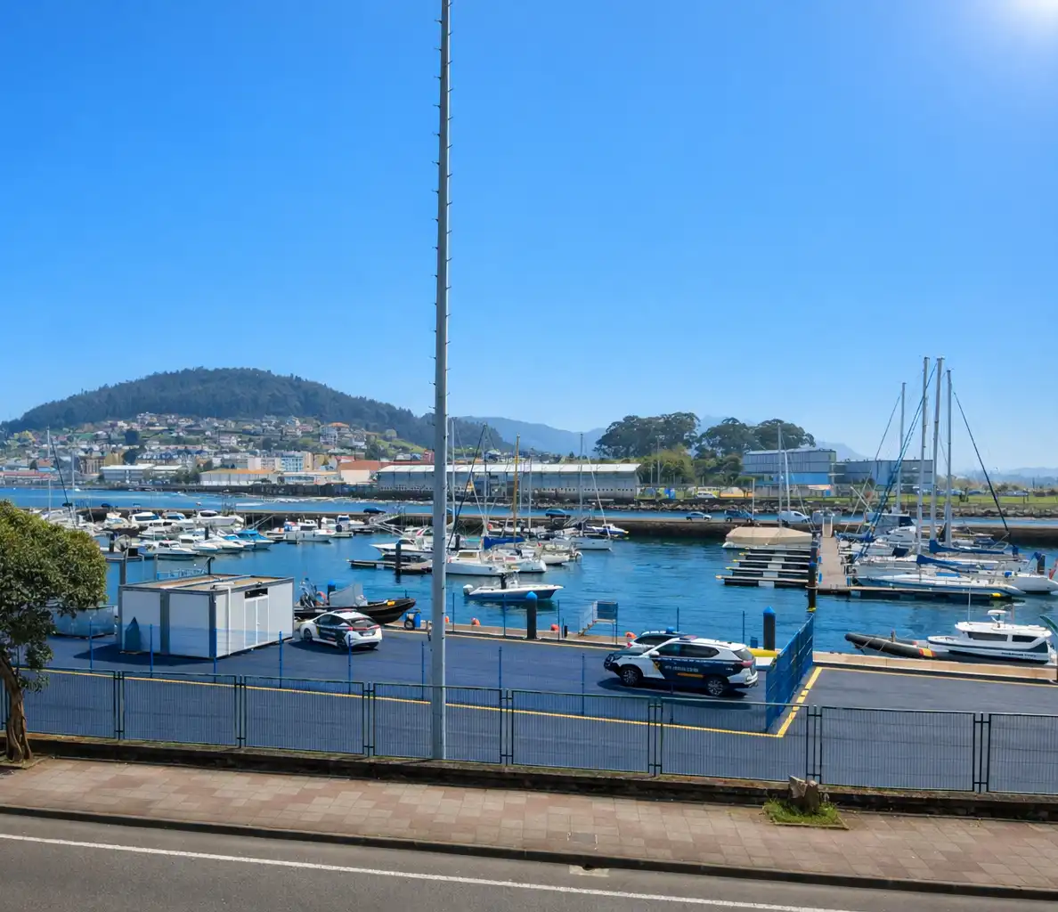 Parkplatz von Wohnung zum Verkauf in Viveiro mit Terrasse, Abstellraum und Balkon