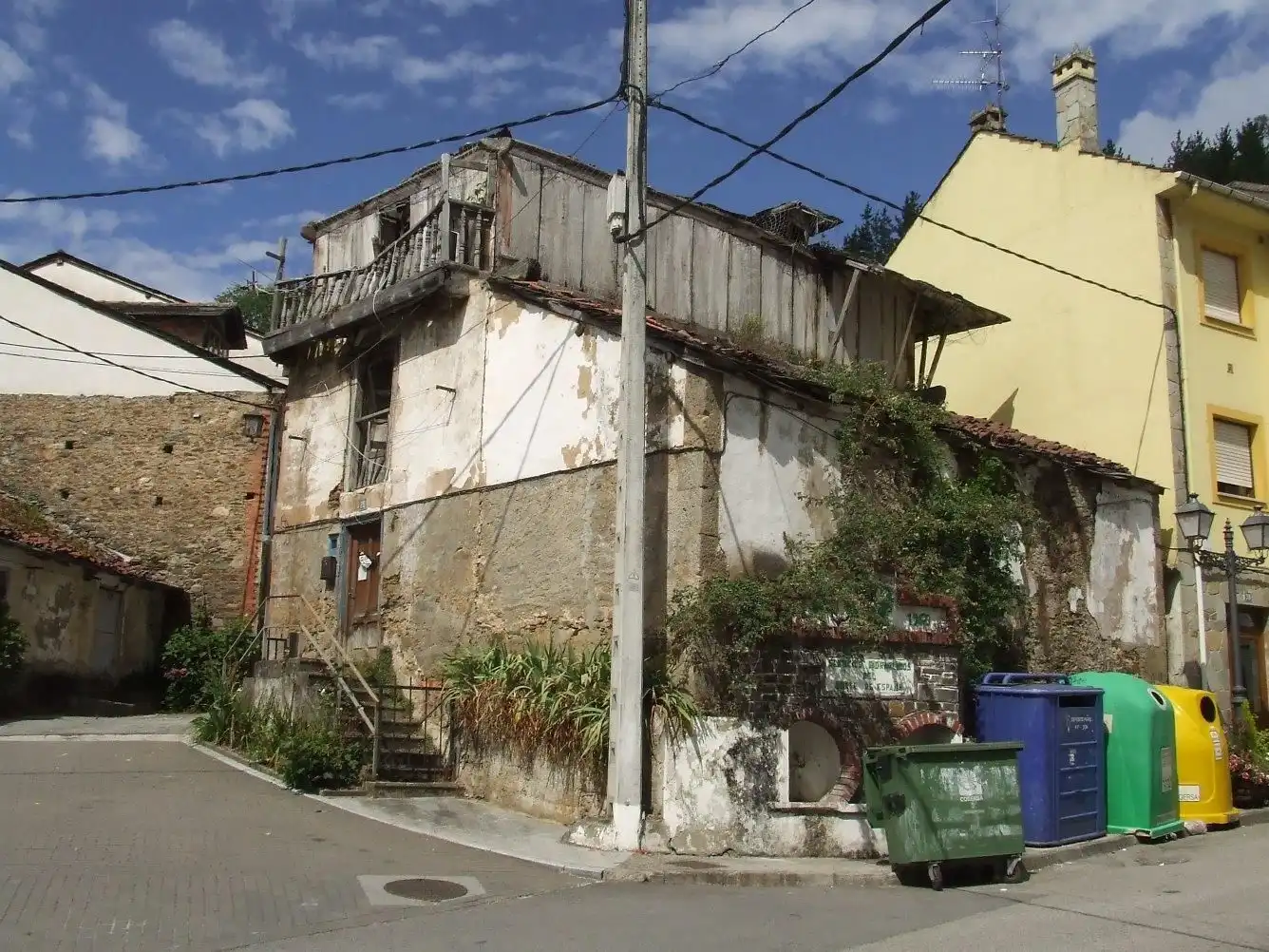 Haus zum Verkauf in Tineo