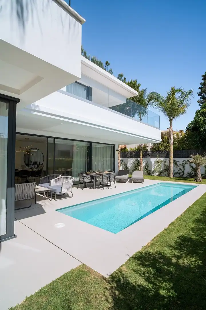 Terraza de Casa o chalet en venta en Marbella con Aire acondicionado, Calefacción y Jardín privado