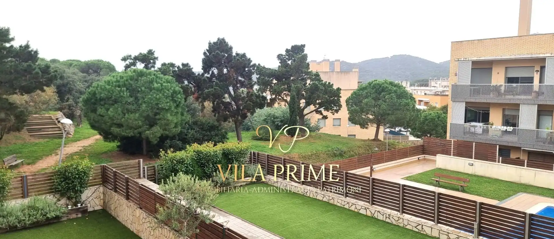 Jardí de Dúplex en venda en Sant Feliu de Guíxols amb Aire condicionat, Calefacció i Jardí privat
