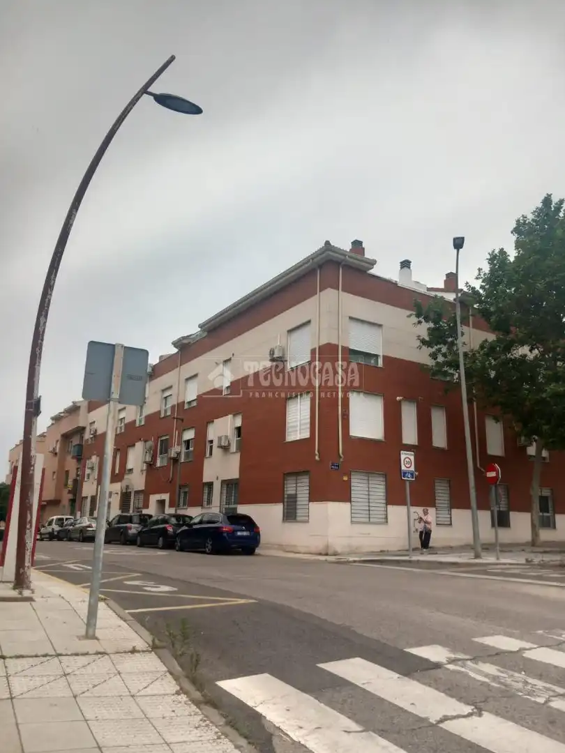 Piso en venta en El Vallejo