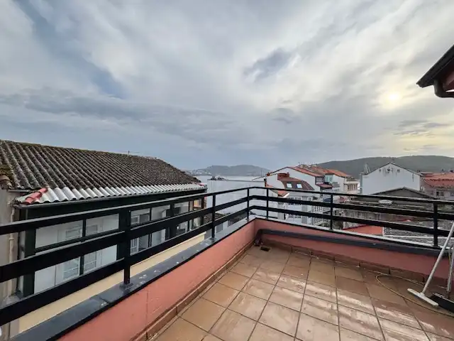 Terraza de Ático de alquiler en Ferrol con Calefacción, Parquet y Terraza