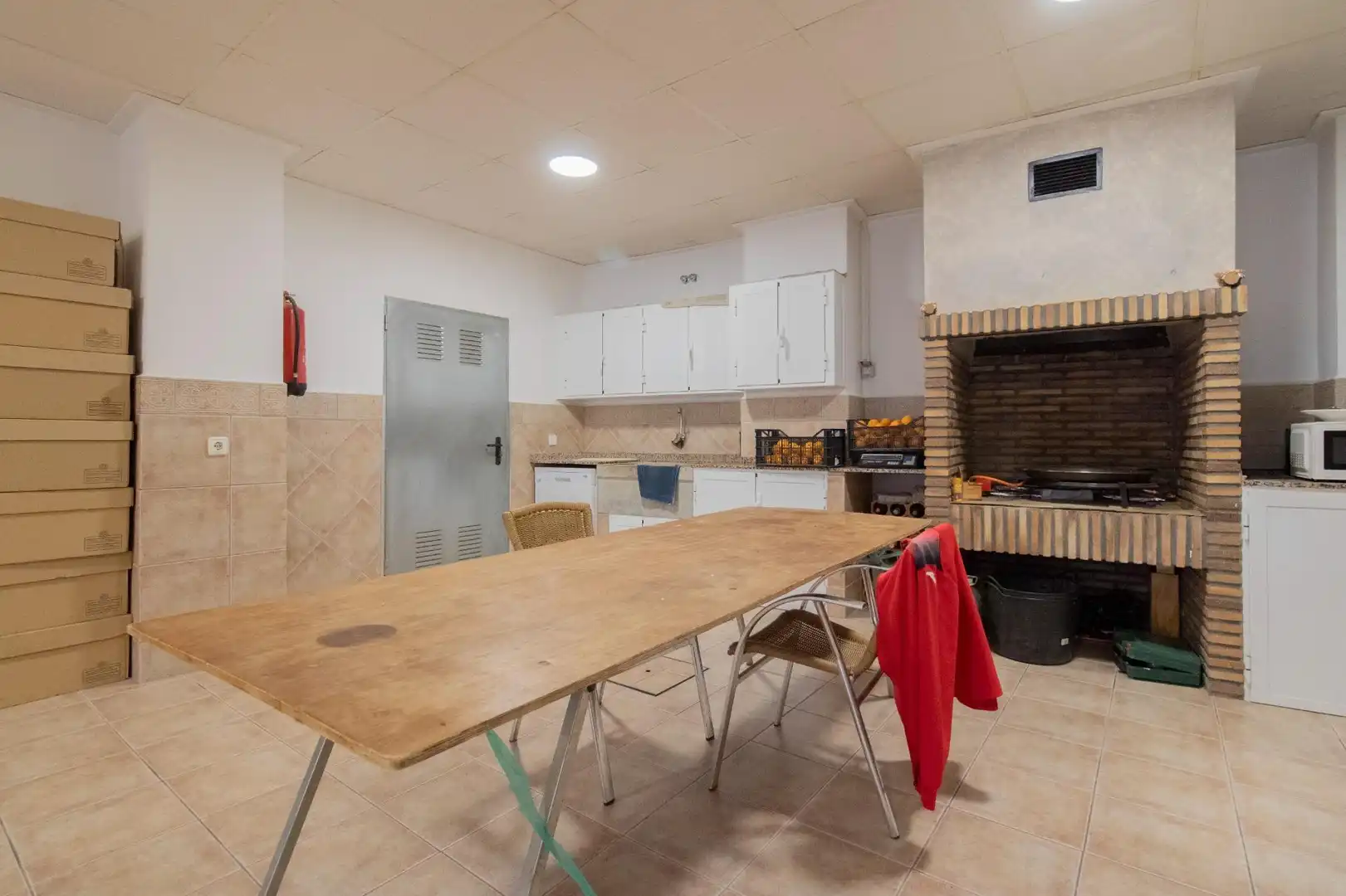 Cuina de Casa adosada en venda en La Llosa amb Aire condicionat, Calefacció i Terrassa